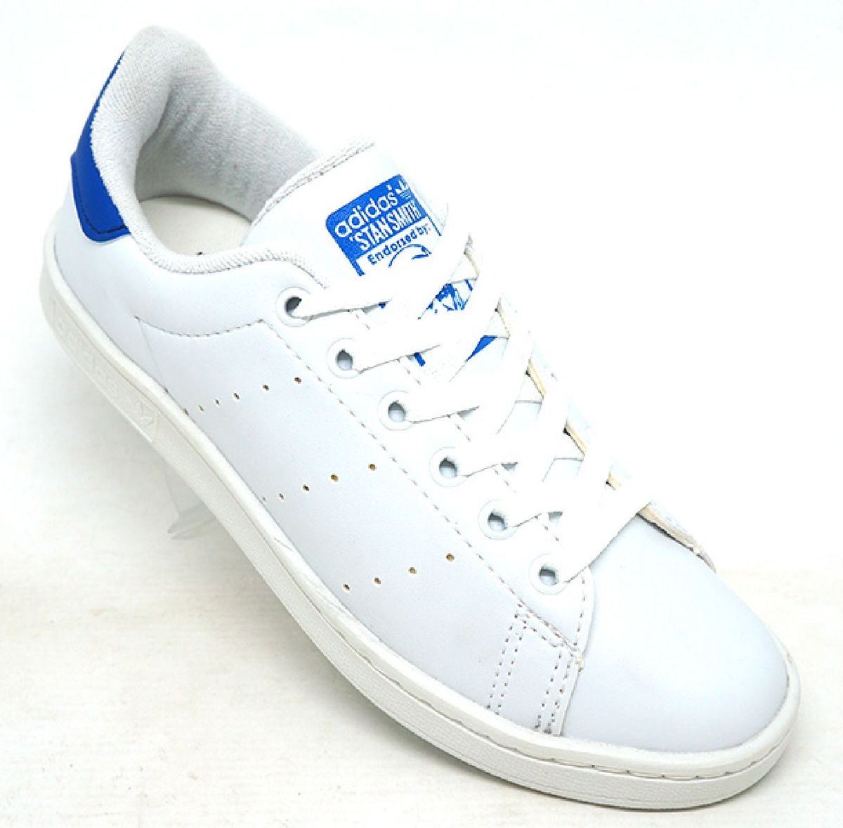 stan smith branco e azul