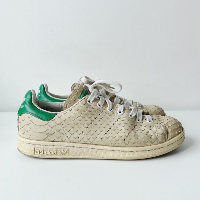 Adidas stan 2025 smith escamas