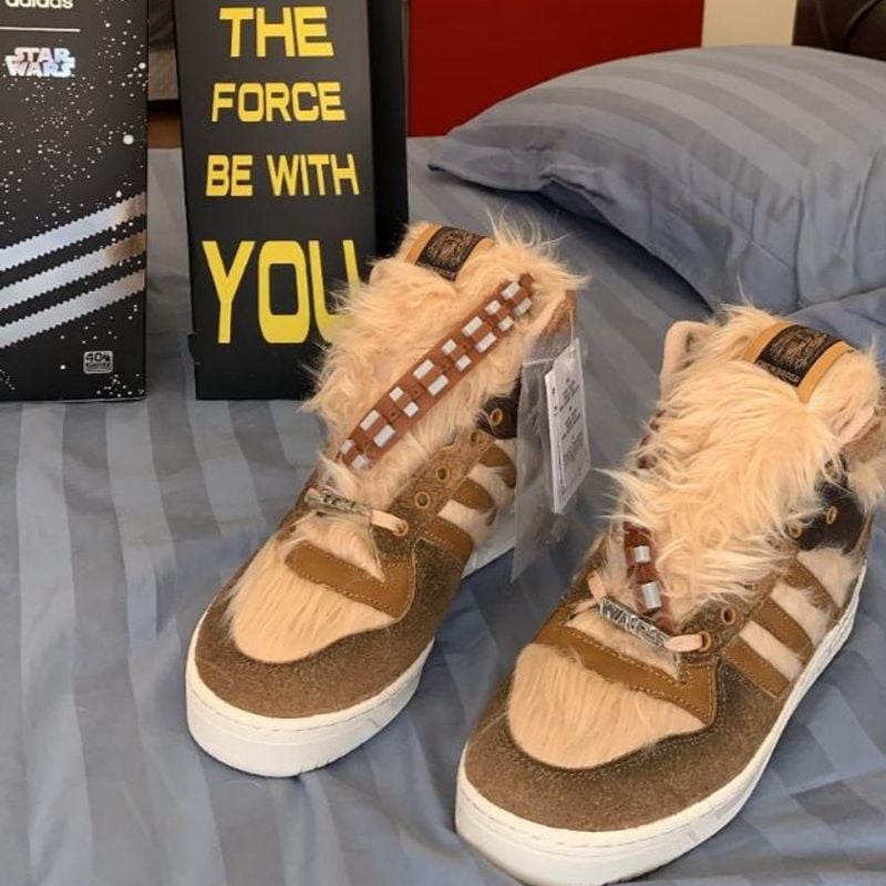 Tenis best sale adidas chewbacca