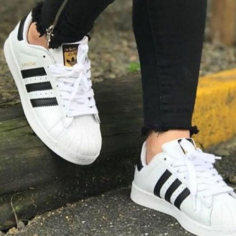 Adidas superstar shop branco e preto