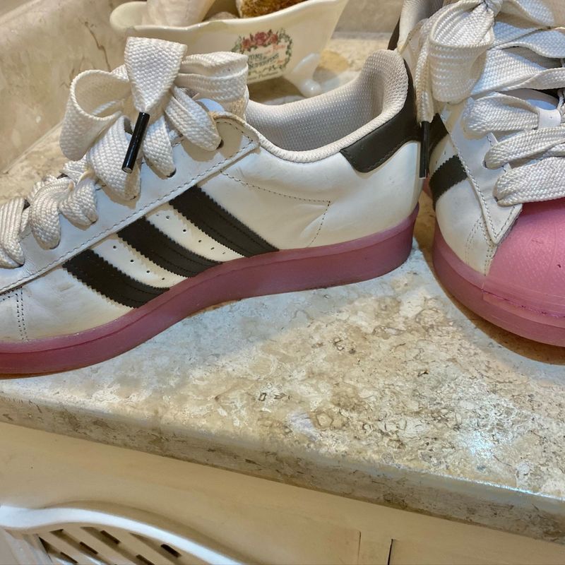 adidas gazelle silver green womens Tênis Adidas Superstar Branco/Rosa – NewSkull main image 0