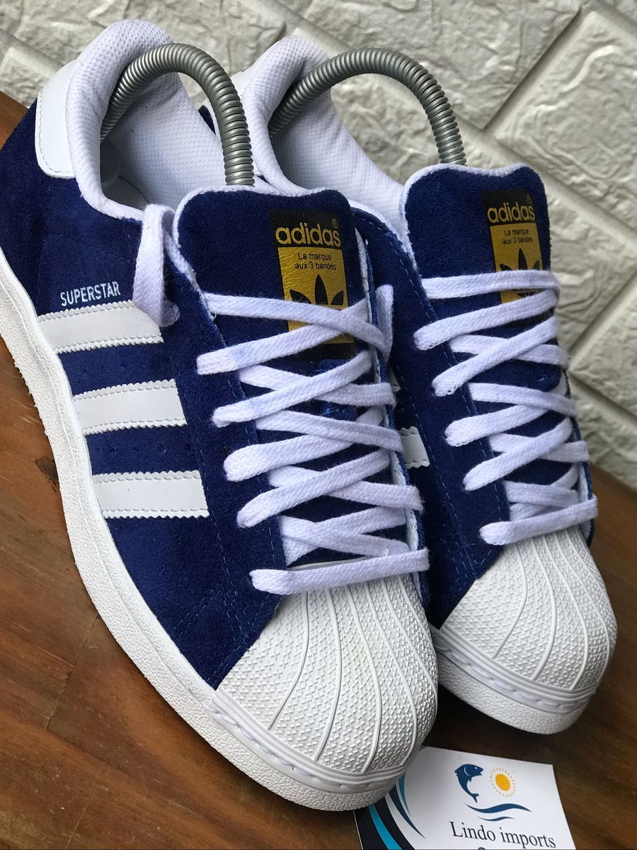 tenis adidas superstar camurça