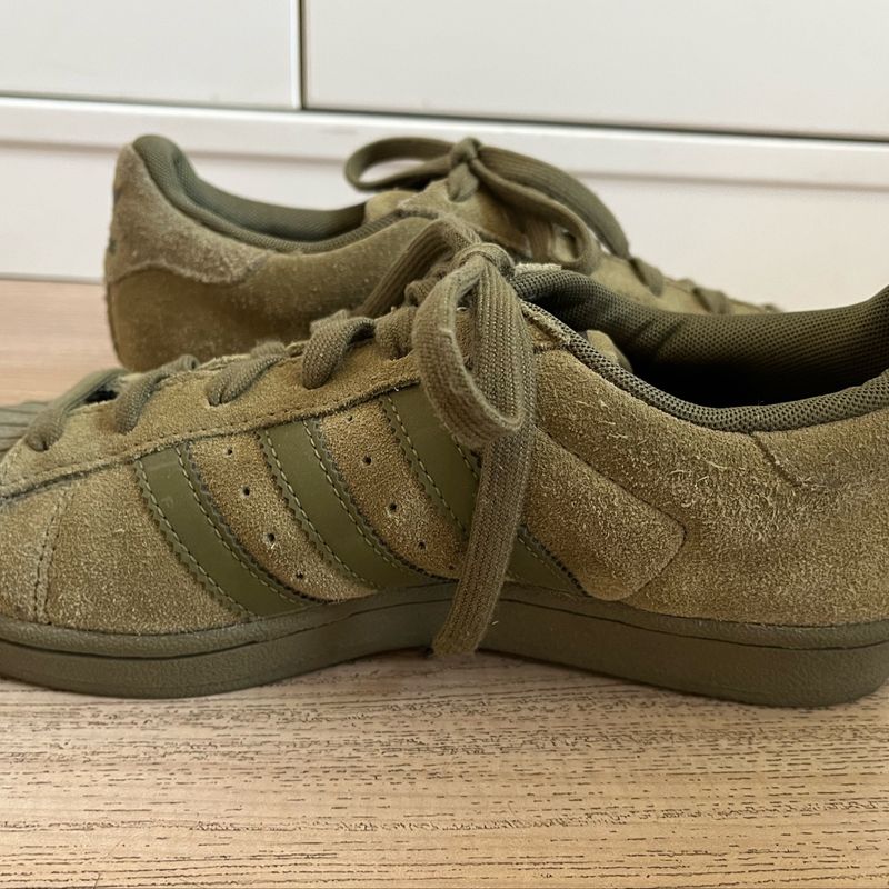 Adidas superstar verde discount militar