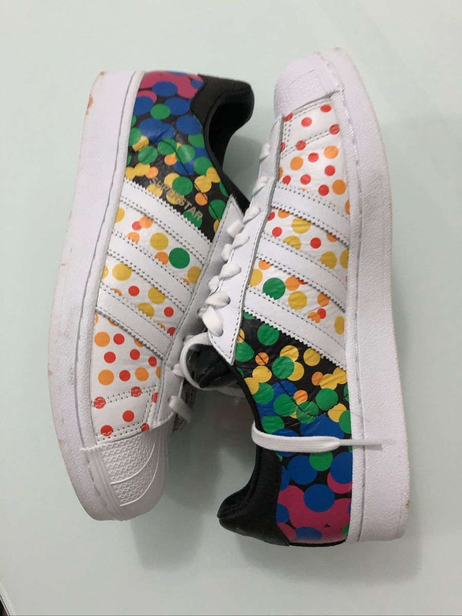 adidas superstar colorido