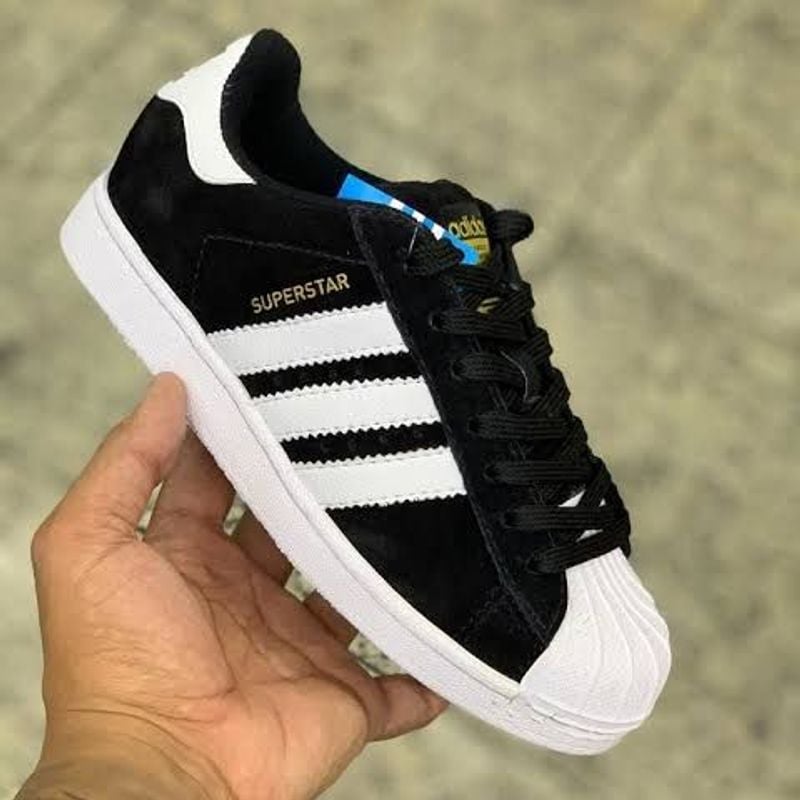 Tenis adidas hot sale camurça preto