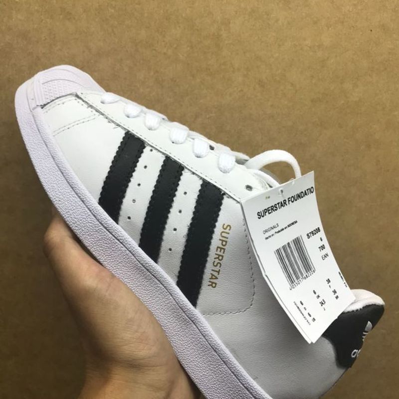 Tenis adidas hot sale replica feminino