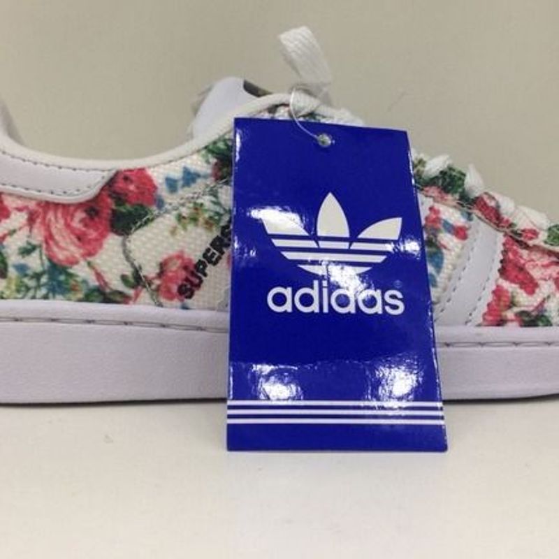 Tênis Adidas Feminino/ Superstar Adidas Florido