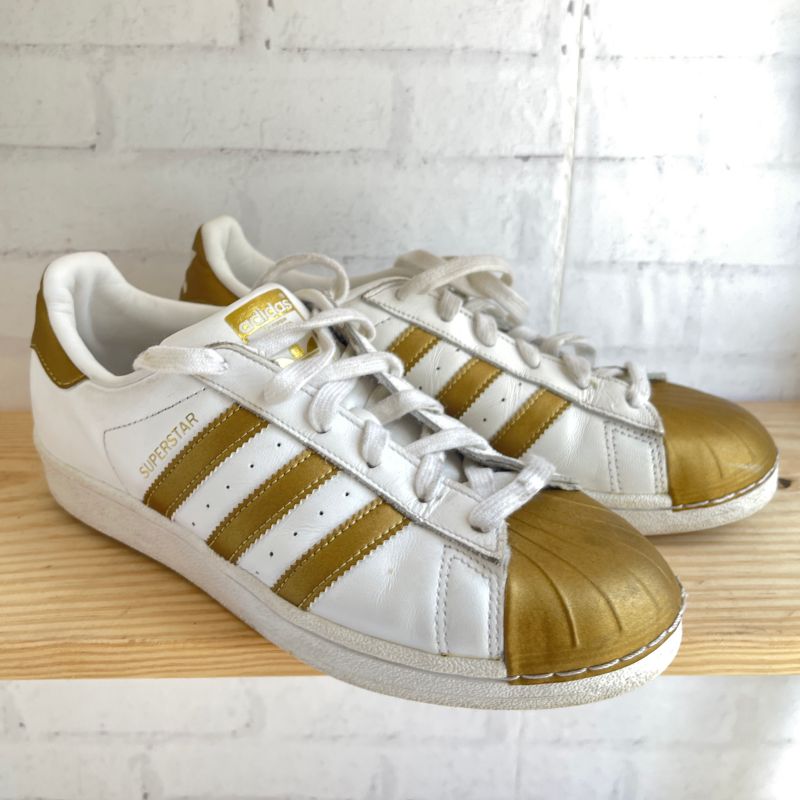 TÊNIS ADIDAS SUPER STAR REF 04 - Dourado Calçados