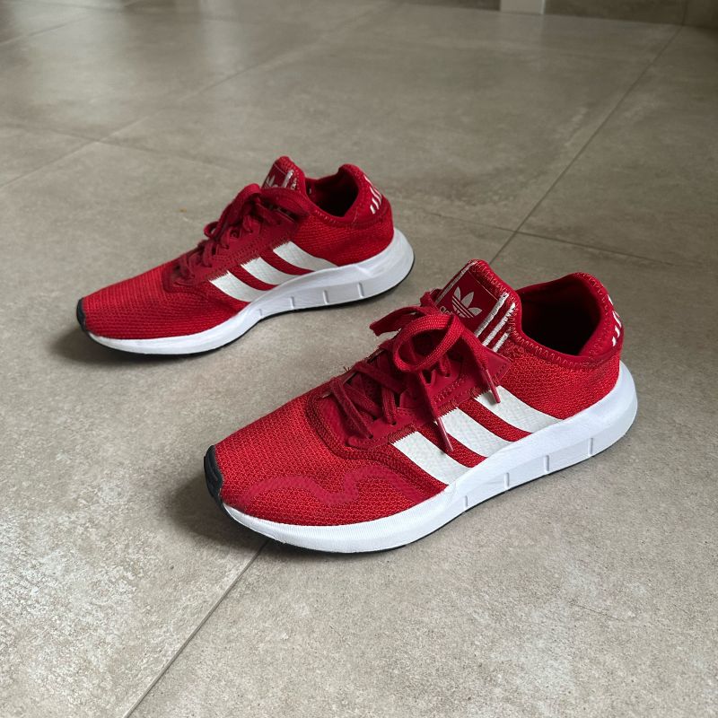 Red Adidas Swift Run Vermelho Adidas Originals SWIFT RUN X J