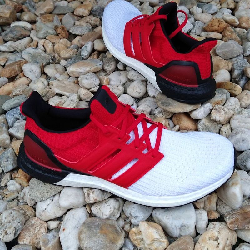 Adidas ultraboost hot sale vermelho