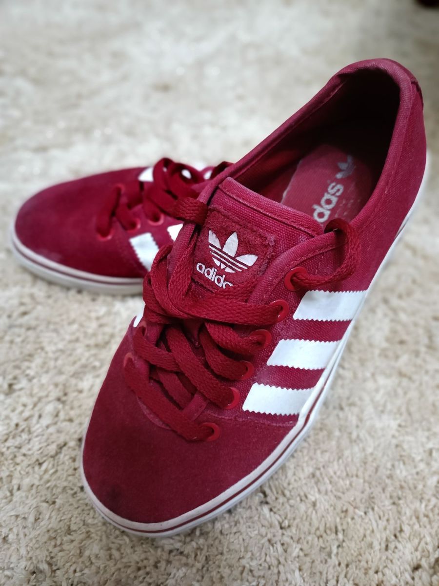 Adidas store ease vermelho