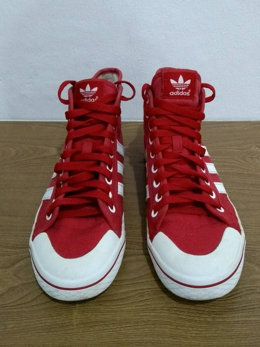 sapato adidas vermelho