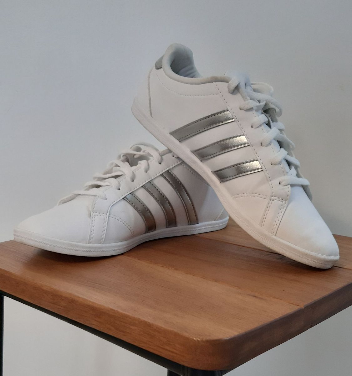 tênis adidas vs coneo qt branco feminino