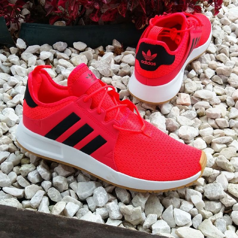 Tênis da hot sale adidas vermelho