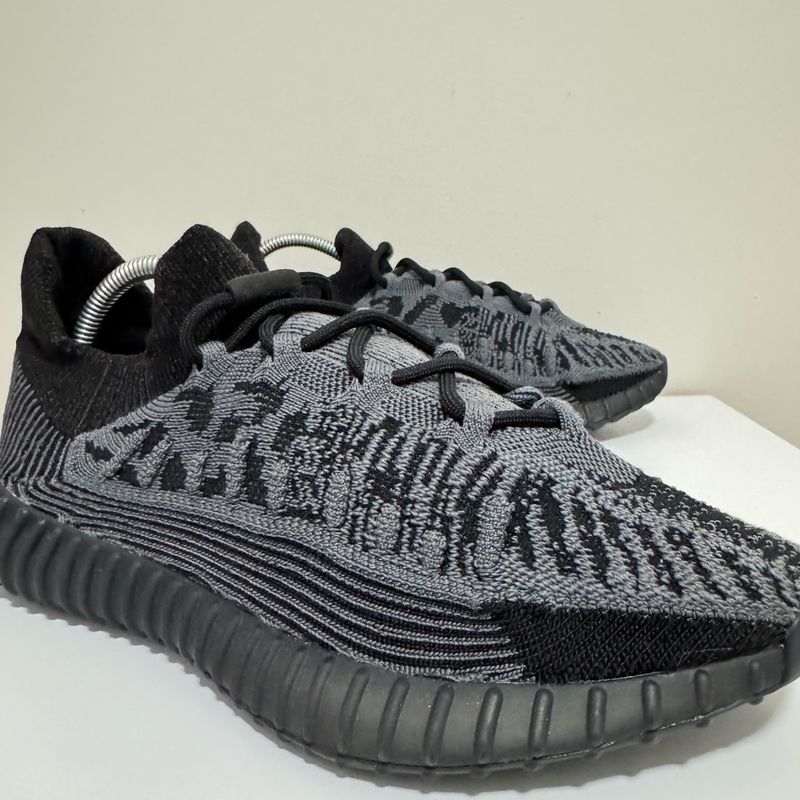Tnis Adidas Yeezy 350 V2 Cmpct Slate Onyx | Adidas Usado 112401608 | enjoei