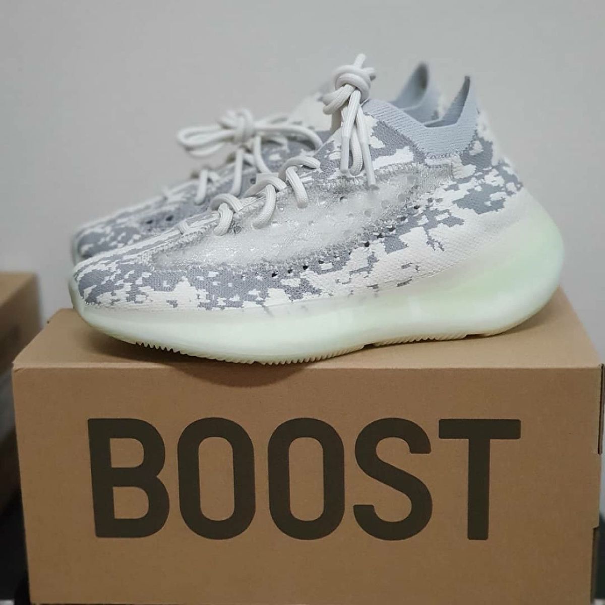 yeezy 380 alien stock