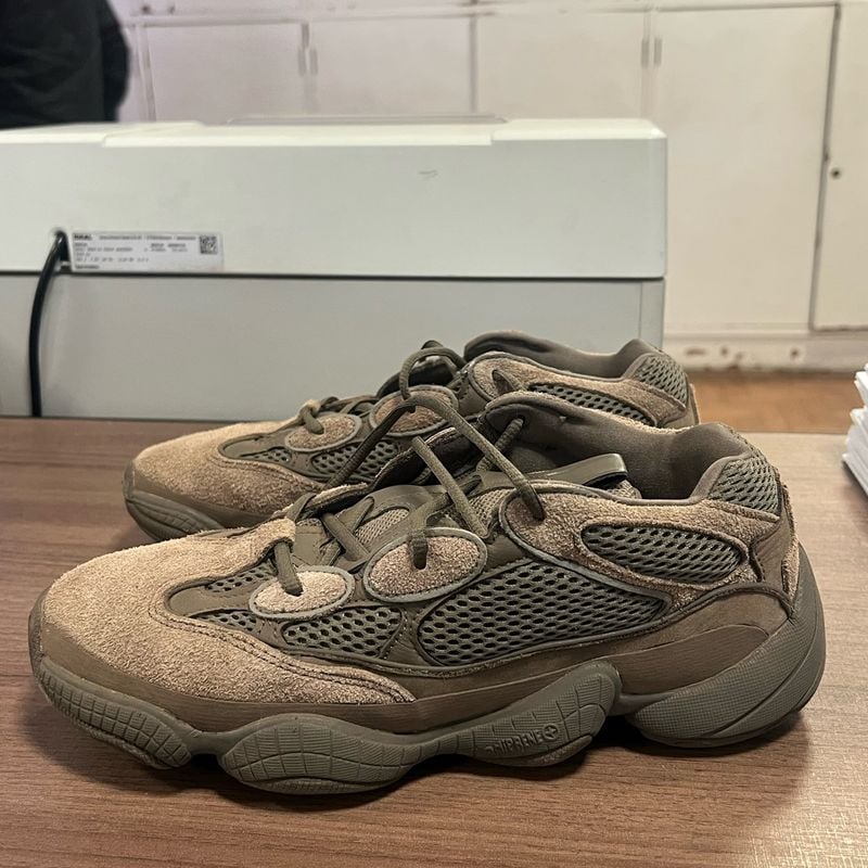 Adidas fashion yeezy clay used