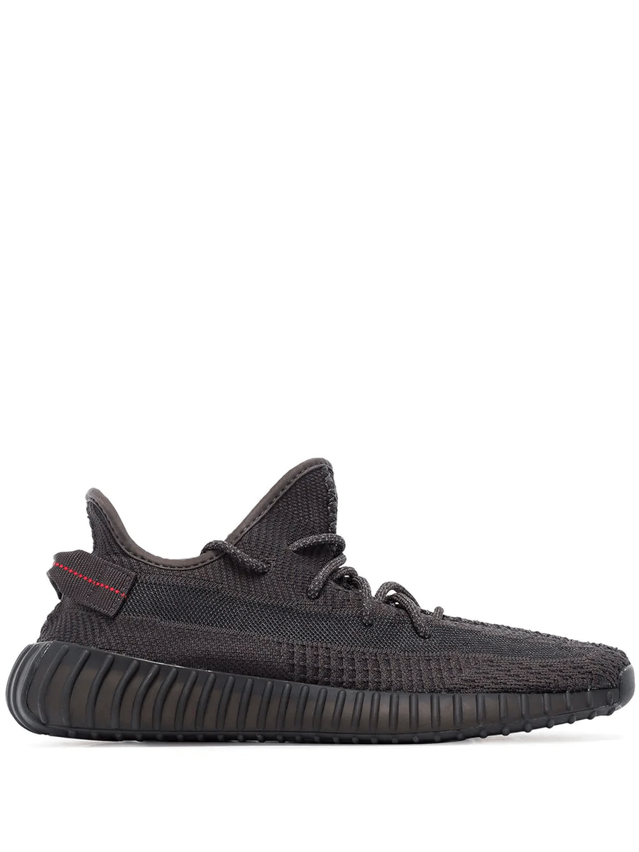 yeezy boost 350 v2 preto