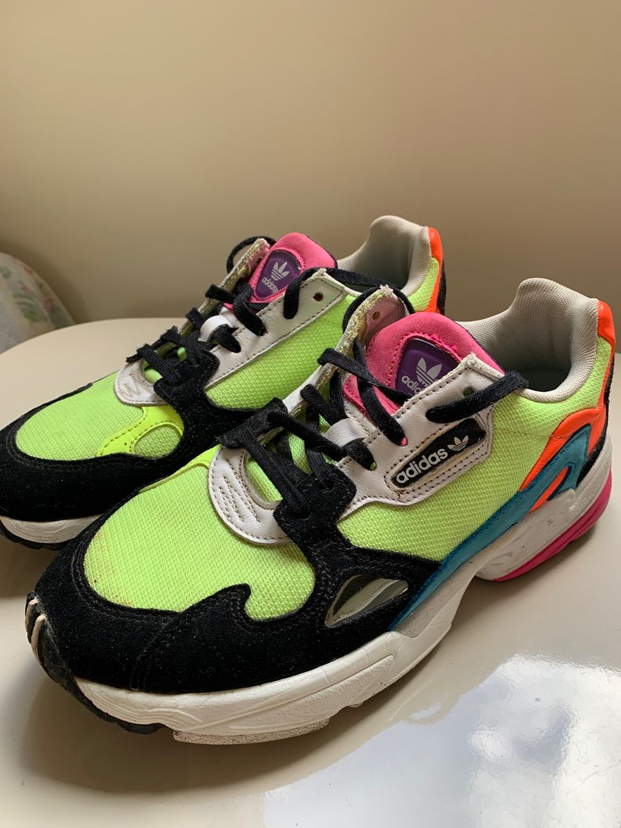 Adidas falcon clearance fluo