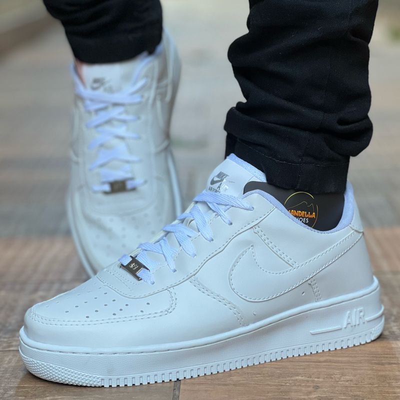 TÊNIS NIKE - AIR FORCE ONE / BRANCO EXCLUSIVO