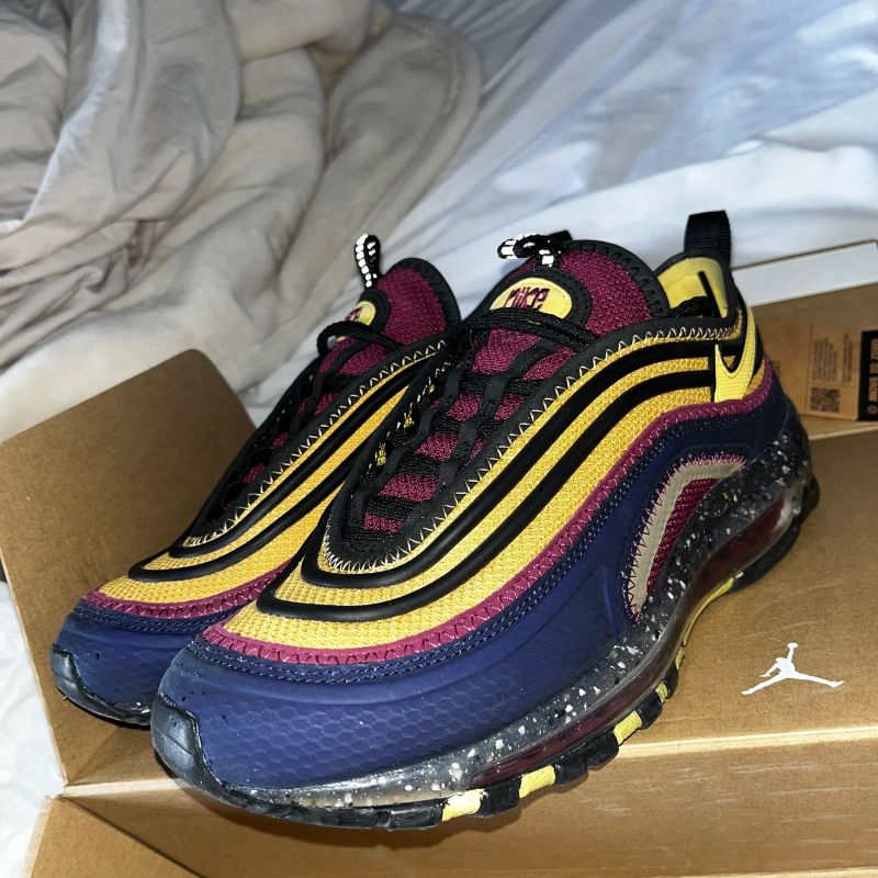 Air max best sale 97 cardboard box