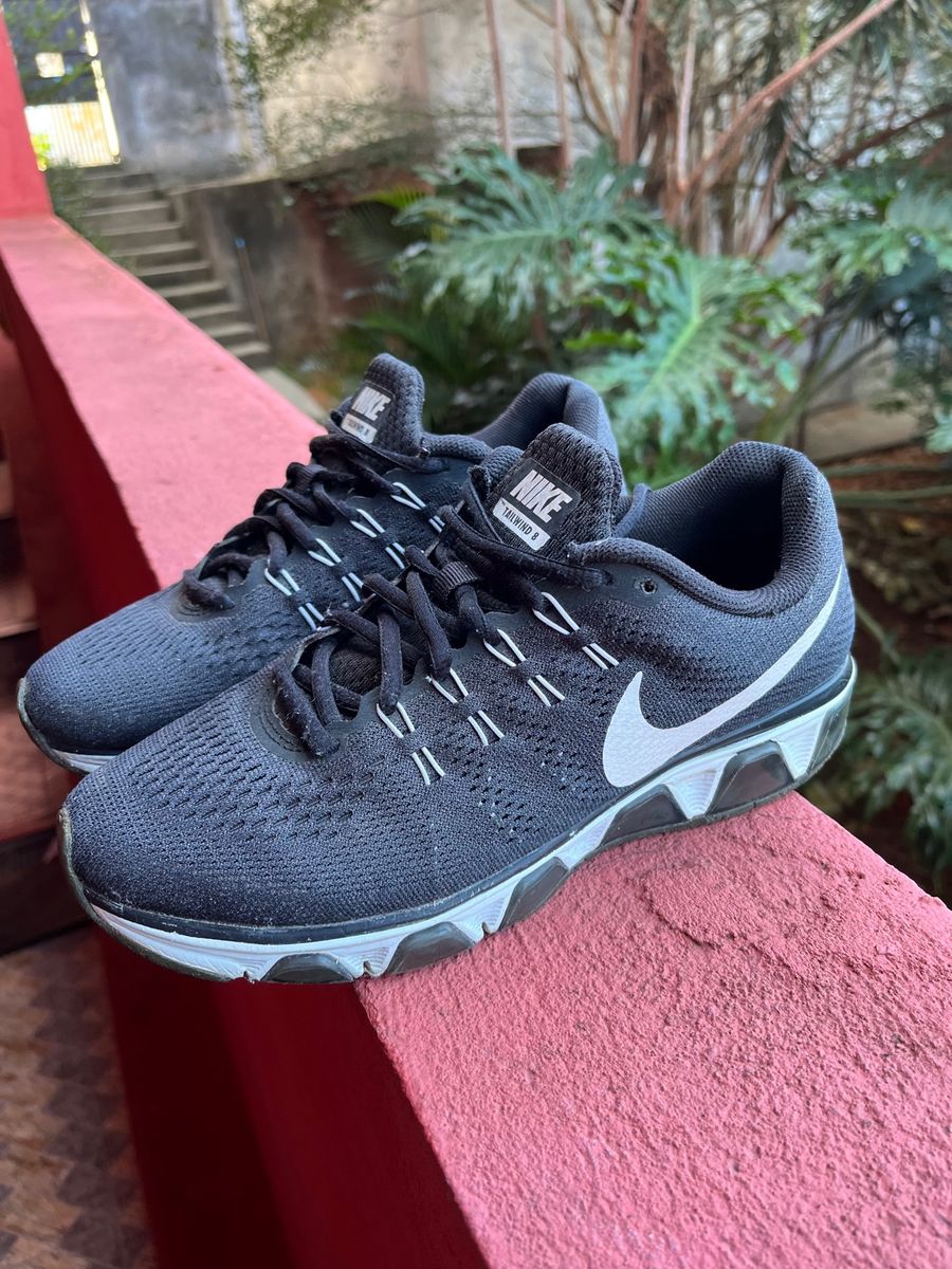 Nike tailwind 8 store black