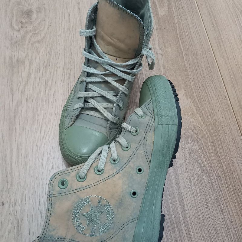 Converse verde militar usada hotsell