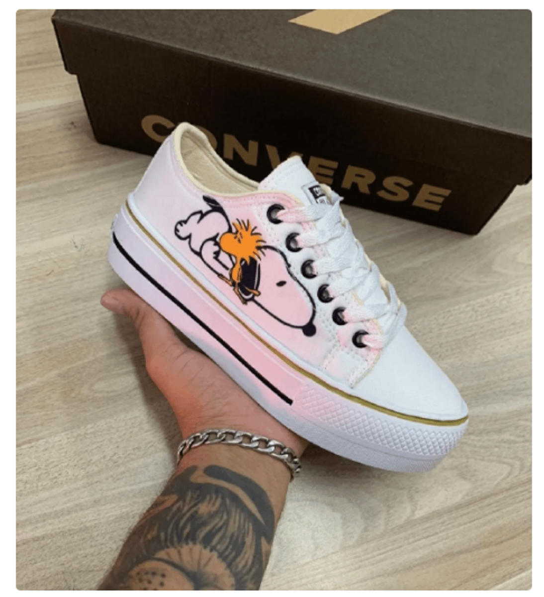 tenis estilo blogueirinha