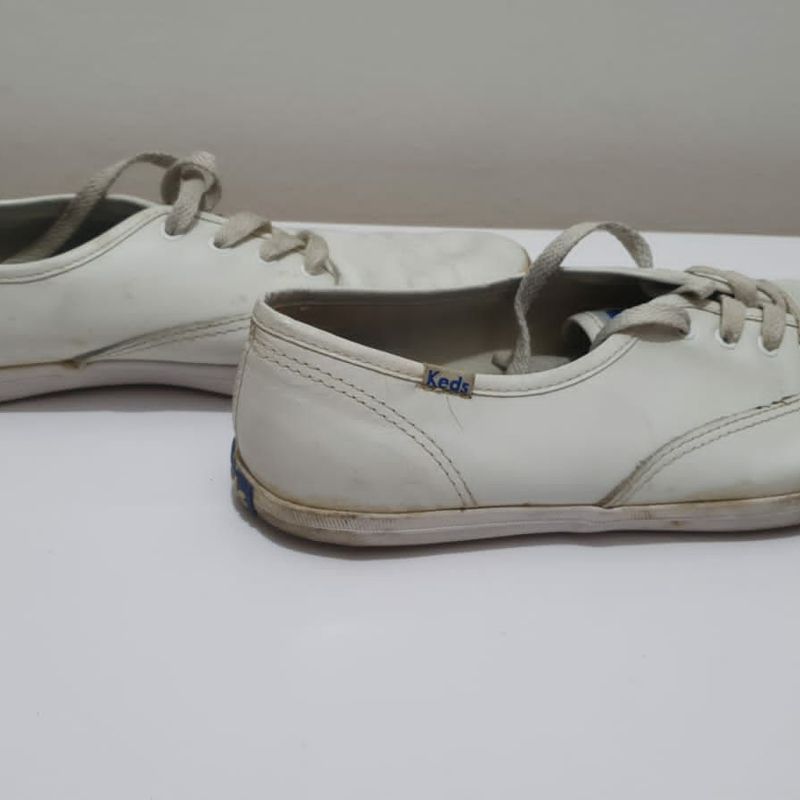 Tênis Anos 90 Keds Original Branco em Couro Keds Usado 106459485
