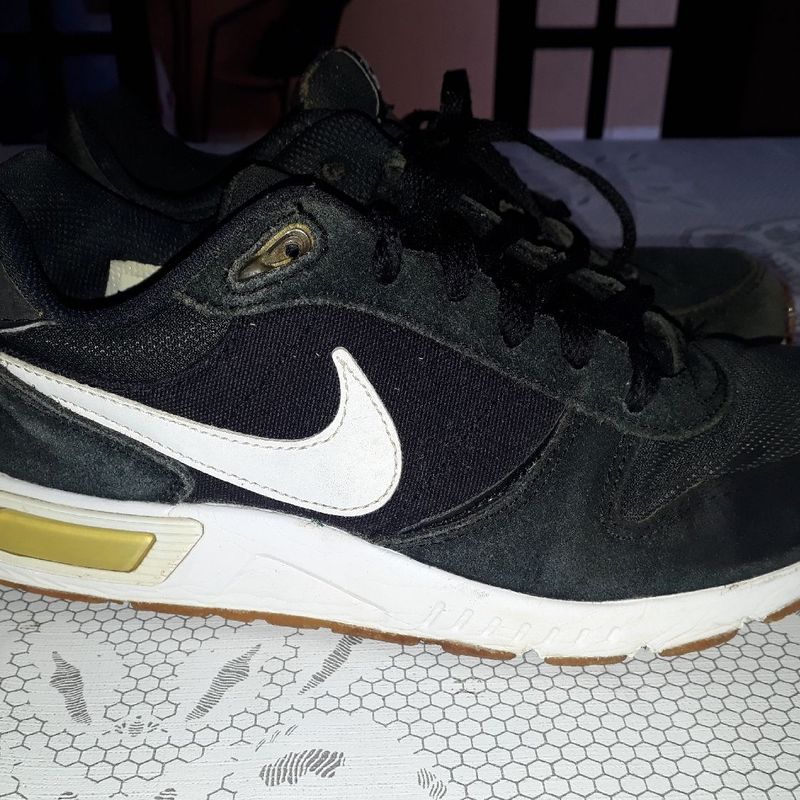 Tenis antigos da store nike