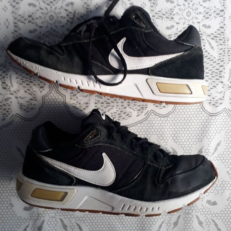 Tenis antigos best sale da nike