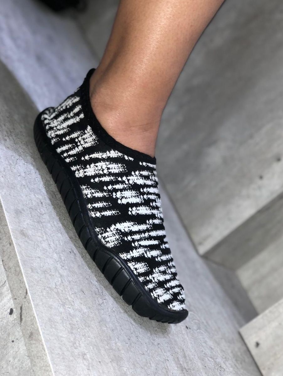 tenis aquatico feminino