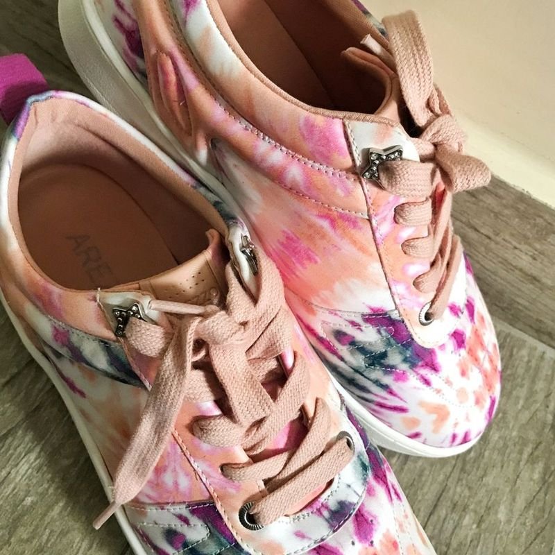 T nis Arezzo Rosa e Colorido Tie Dye T nis Feminino Arezzo Usado 83724204 enjoei