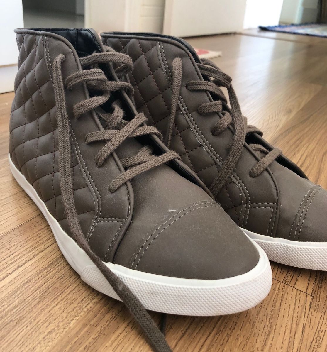 tenis botinha arezzo