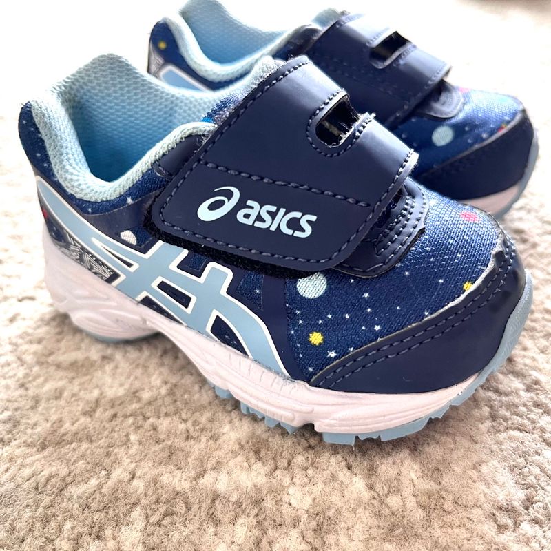 Asics bebe store