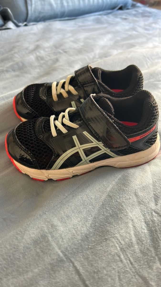 Asics pre best sale contend 4 ps