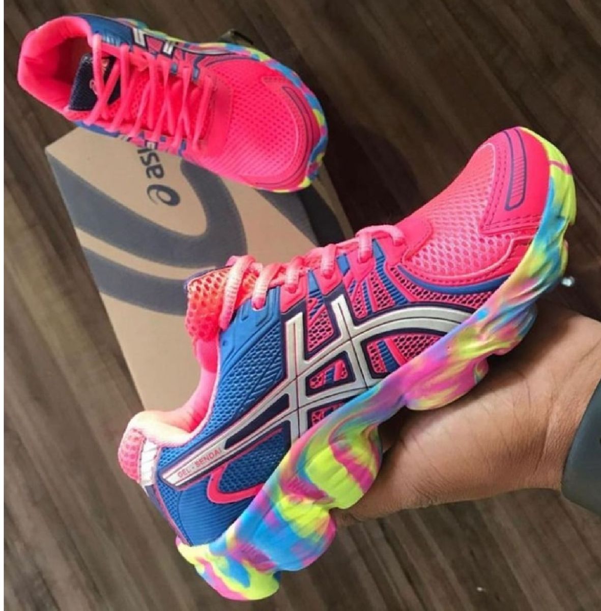 novo asics feminino