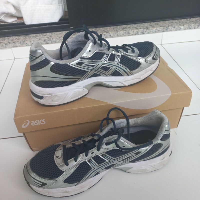 Asics store gt 2110