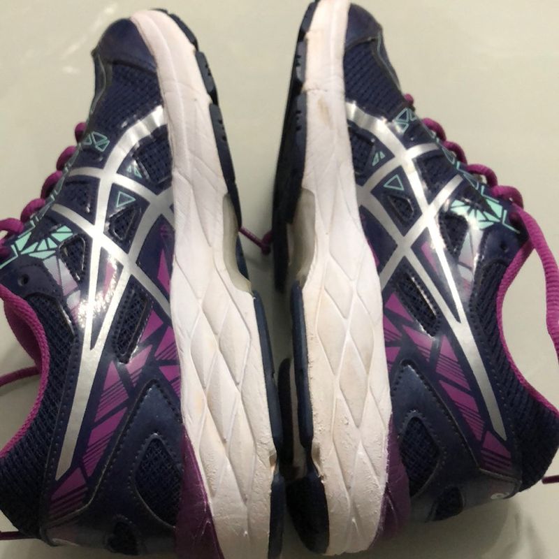 Asics best sale exalt 3