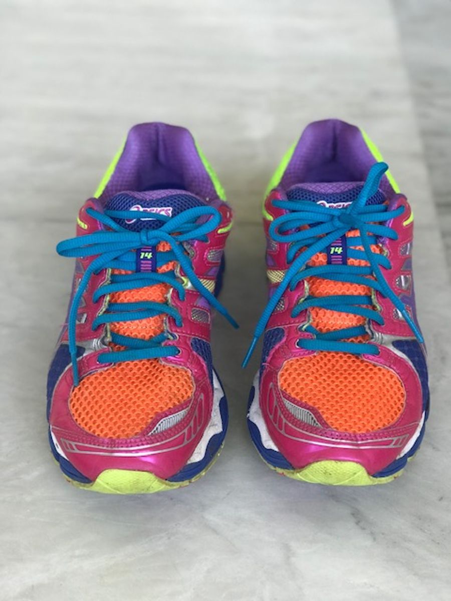 tenis asics colorido feminino original