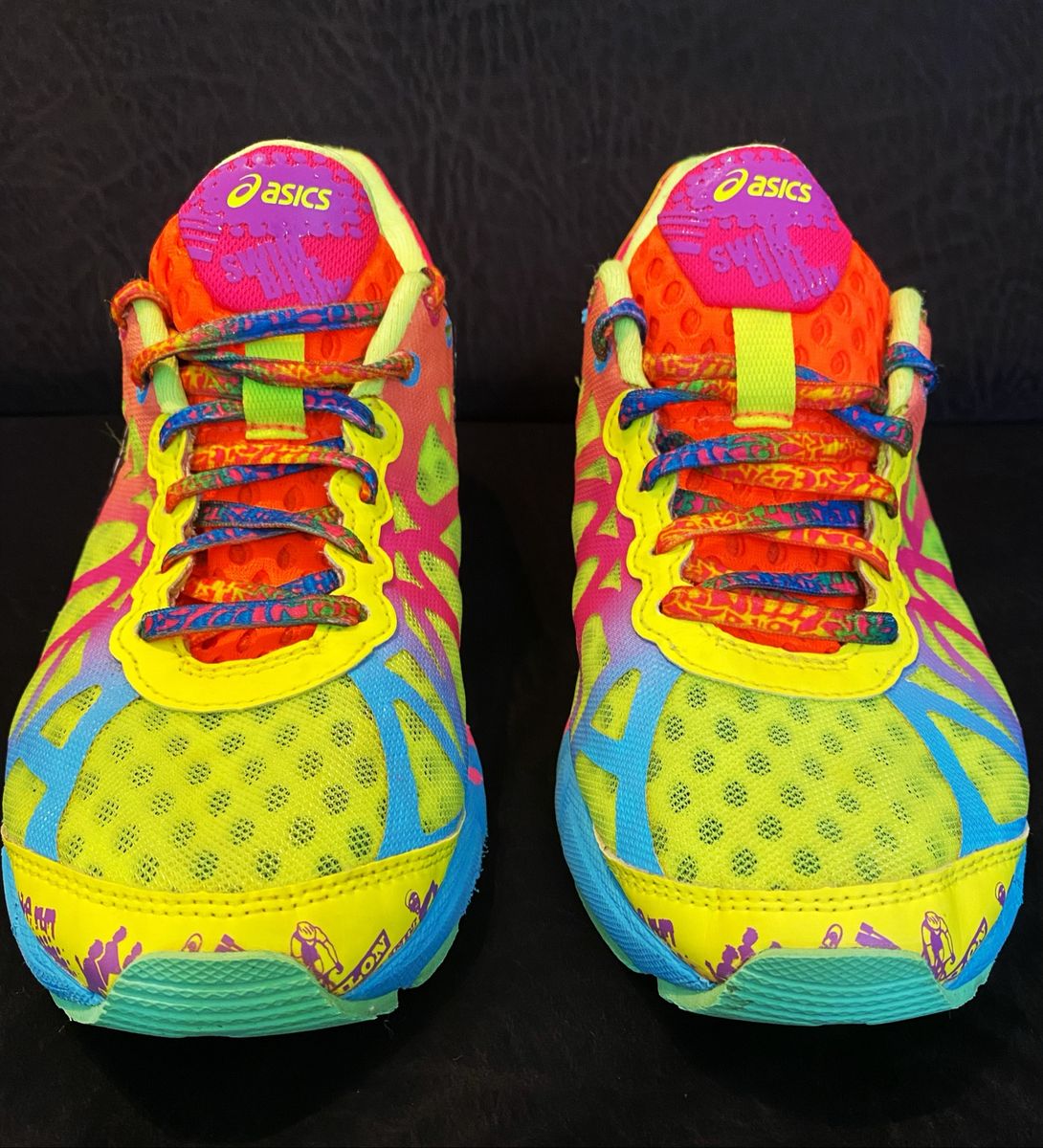 Asics gel best sale feminino colorido