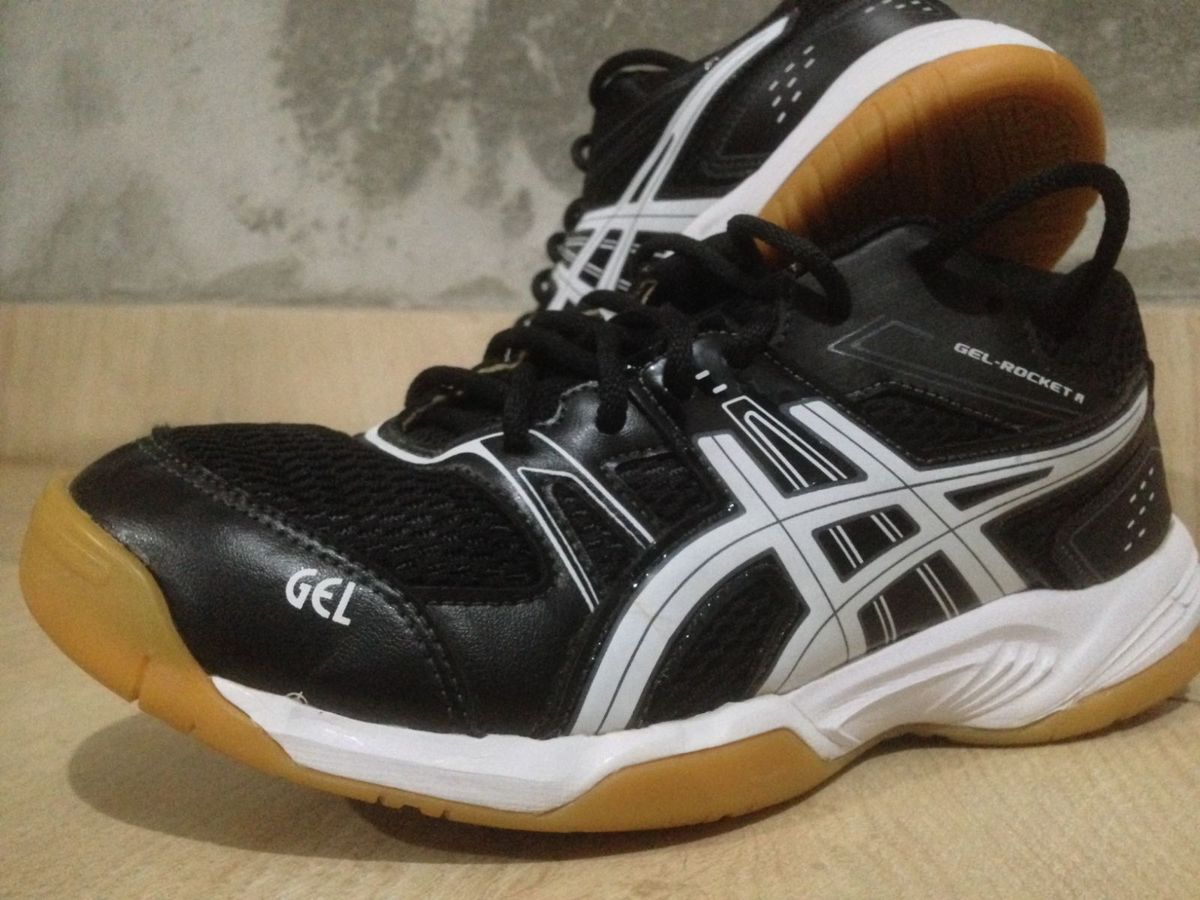 asics gel rocket futsal