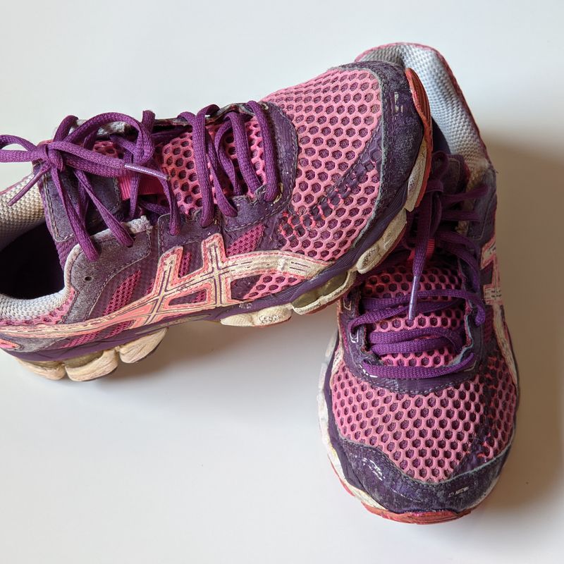 Tenis asics best sale feminino guidance line