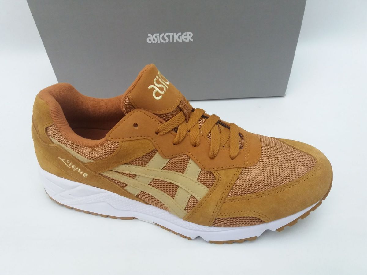asics tiger marrom