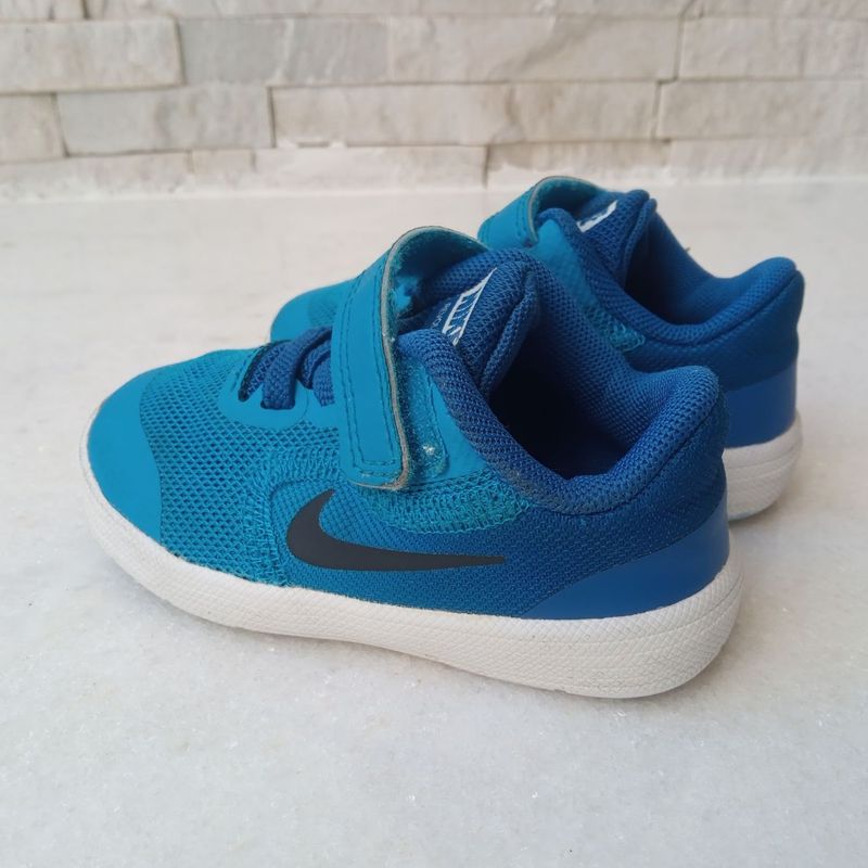 Nike revolution cheap 3 toddler boy