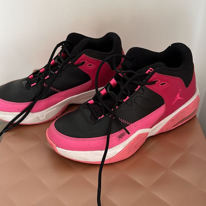 Tenis de store basquete feminino jordan