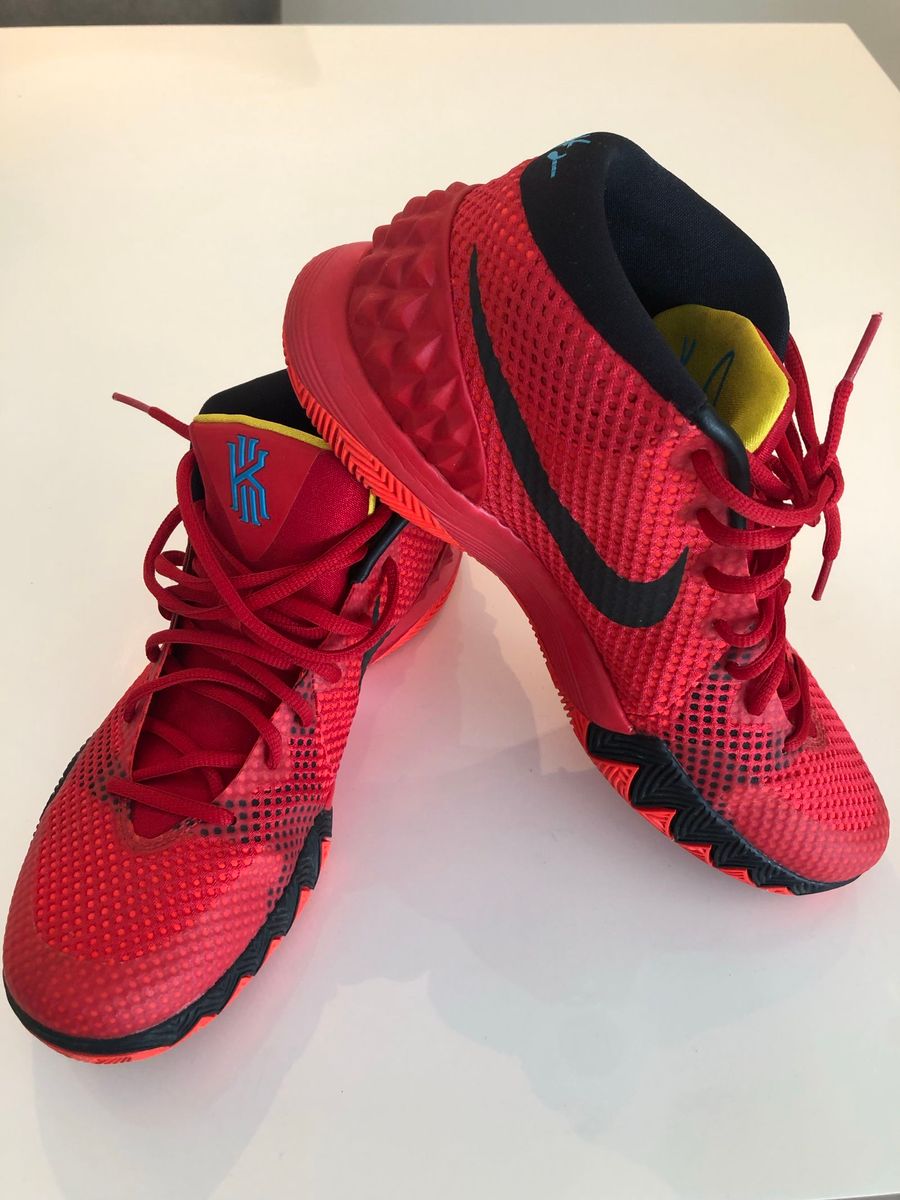 tenis basquete kyrie irving