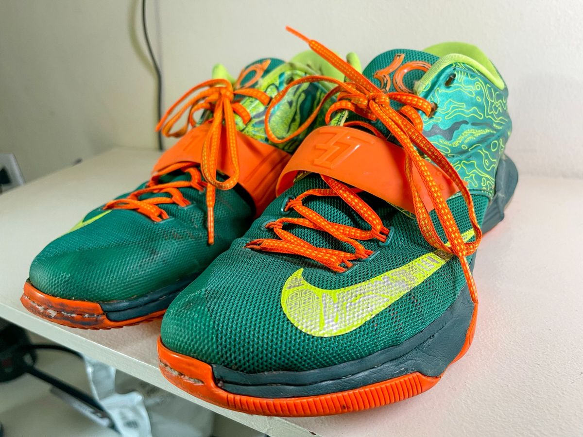 Tenis basquete best sale nike kd