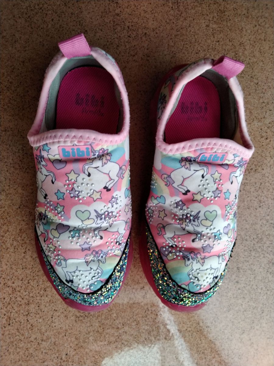 tenis bibi led menina
