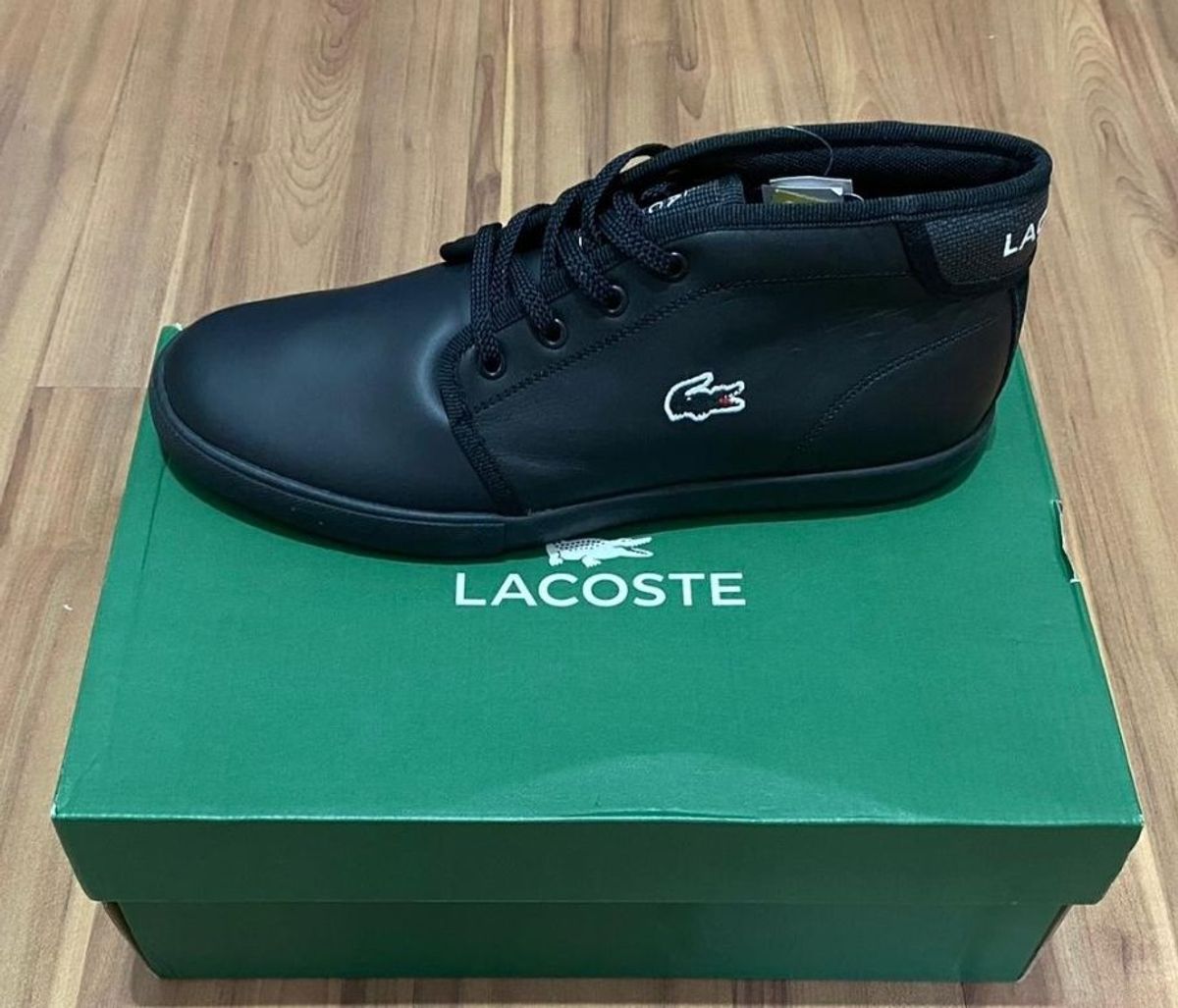 Botinha best sale lacoste masculina